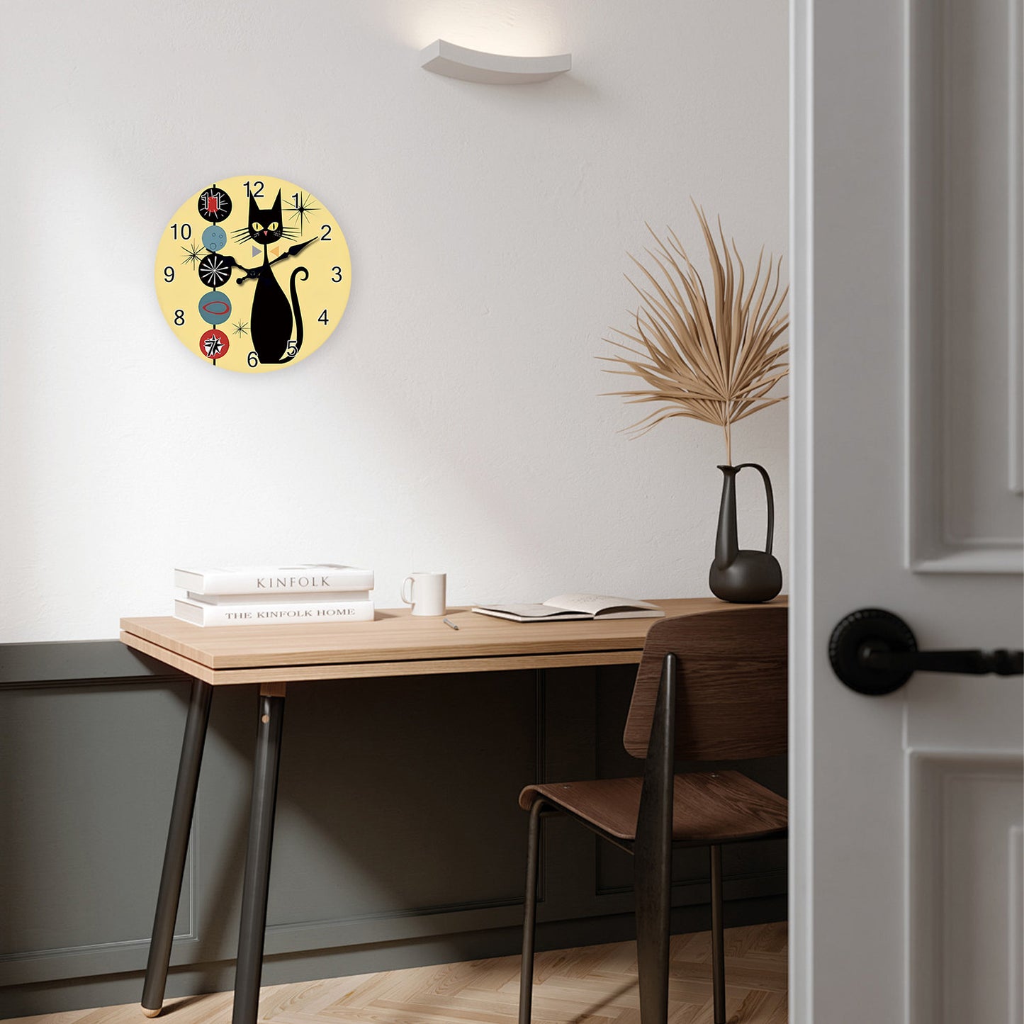 Cat Fur Ball MDF Wall Clock Round Silent Wall Clock Non Ticking Battery Operated for Study Room